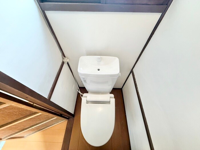 物件内観写真15　(トイレ)