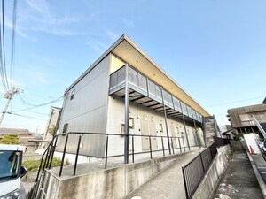 アンプル－ルチェリ－外観写真