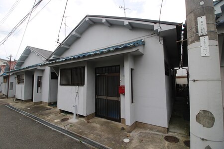 庄１丁目戸建貸家外観写真