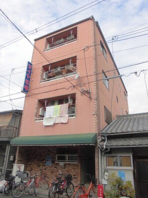 セサミ中宮外観写真