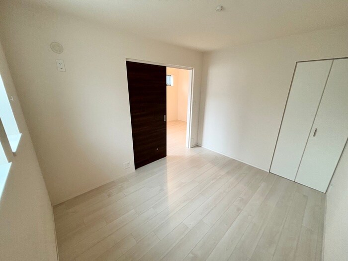 物件内観写真18　(居室)