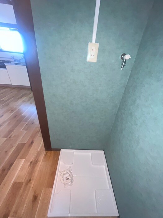 物件内観写真13　(洗濯機置場)