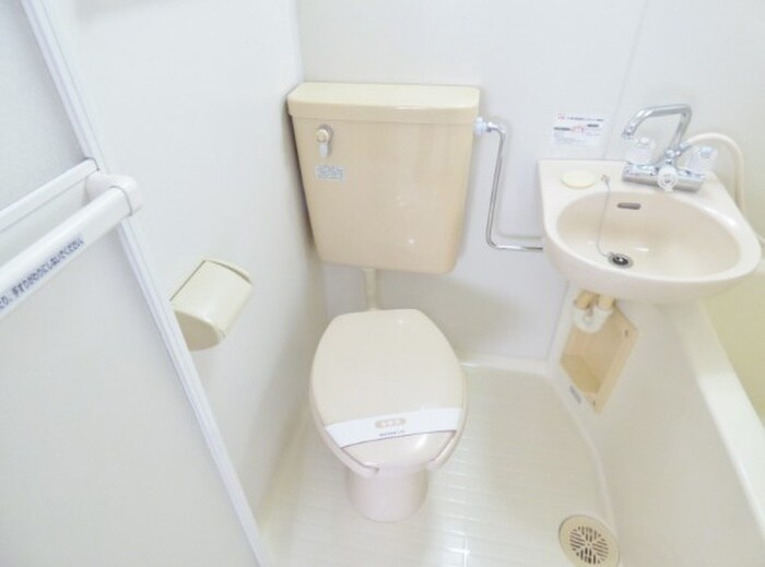 物件内観写真11　(トイレ)