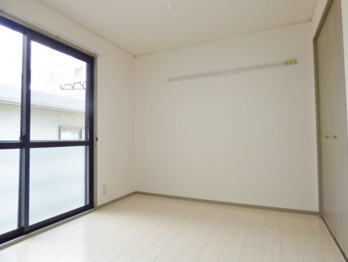 物件内観写真17　(居室)