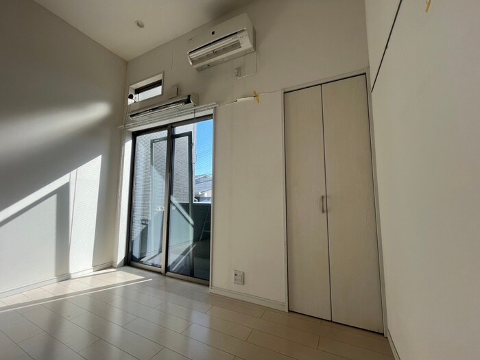 物件内観写真12　(居室)