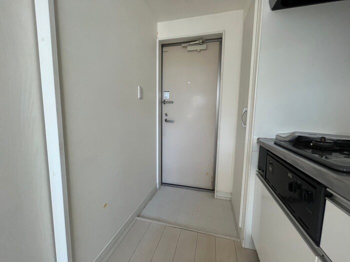 物件内観写真15　(玄関)