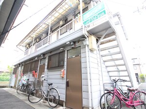 スリ－ハイツ外観写真