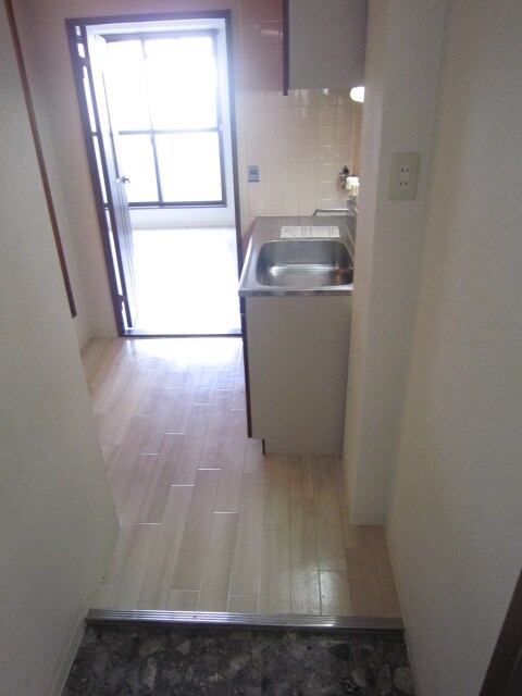 物件内観写真10　(居室)