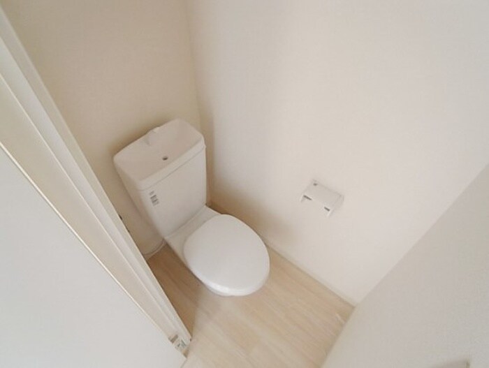 物件内観写真11　(トイレ)