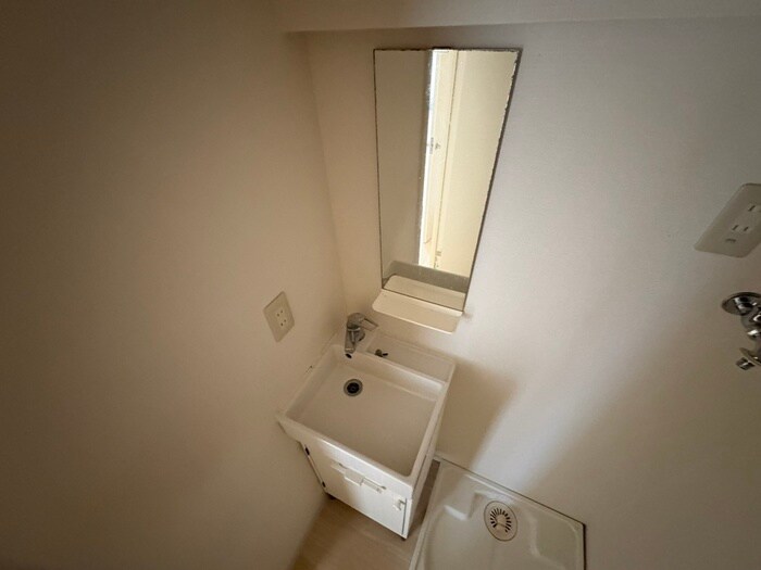 物件内観写真13　(洗面)