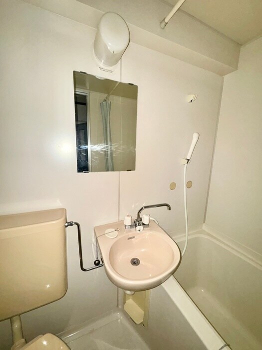 物件内観写真18　(洗面)