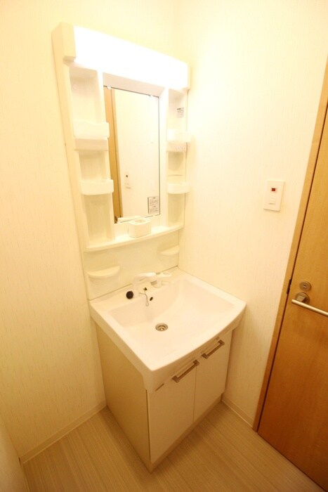 物件内観写真9　(洗面)