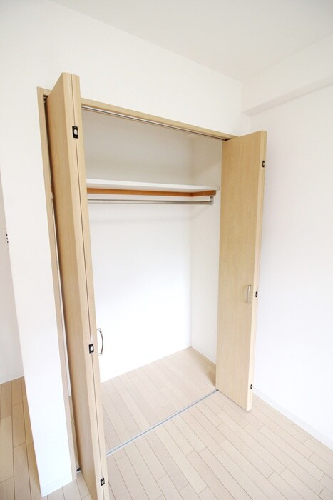 物件内観写真15　(収納)