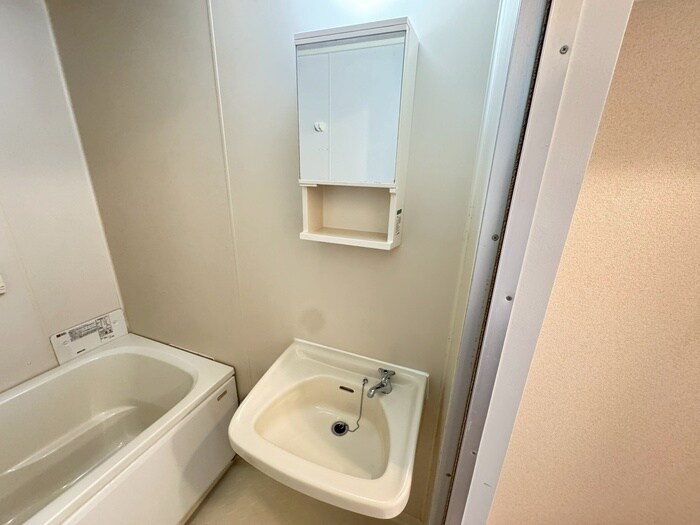 物件内観写真12　(洗面)