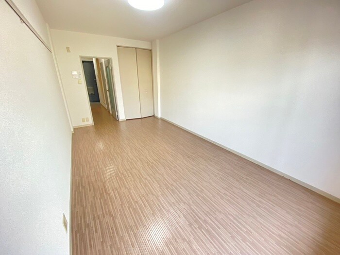 物件内観写真14　(居室)