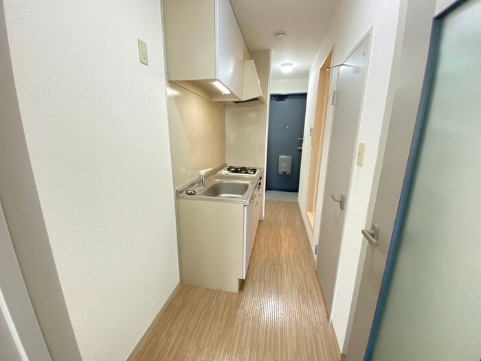 物件内観写真20　(廊下)