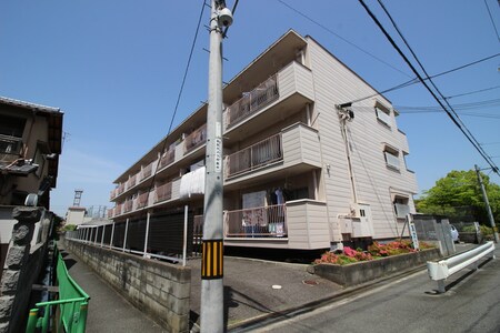 西田マンション外観写真