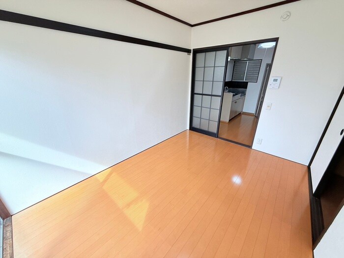 物件内観写真10　(内観写真)