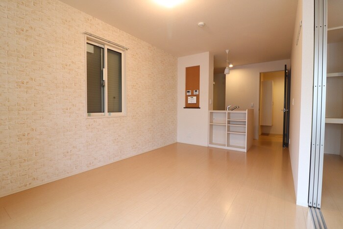 物件内観写真5　(居室)