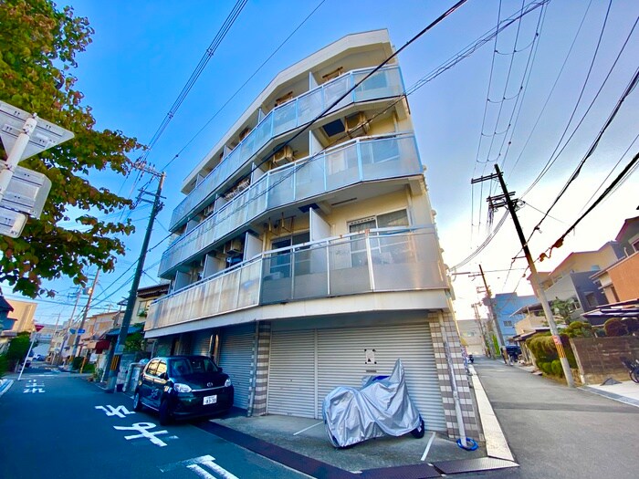 物件外観写真1　(外観写真)