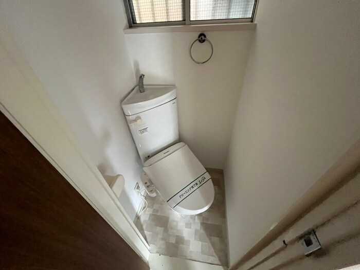 物件内観写真15　(トイレ)