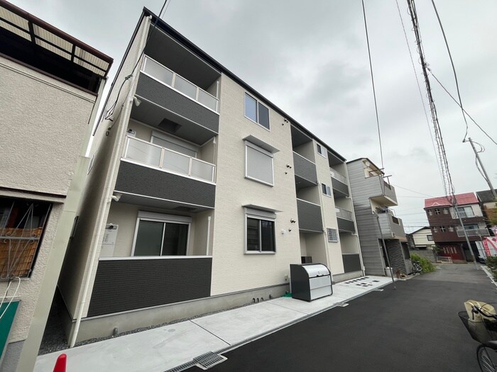 物件外観写真2　(外観写真)