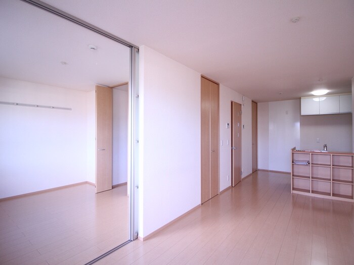 物件内観写真15　(居室)