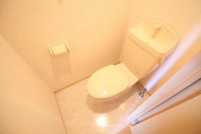 物件内観写真7　(トイレ)