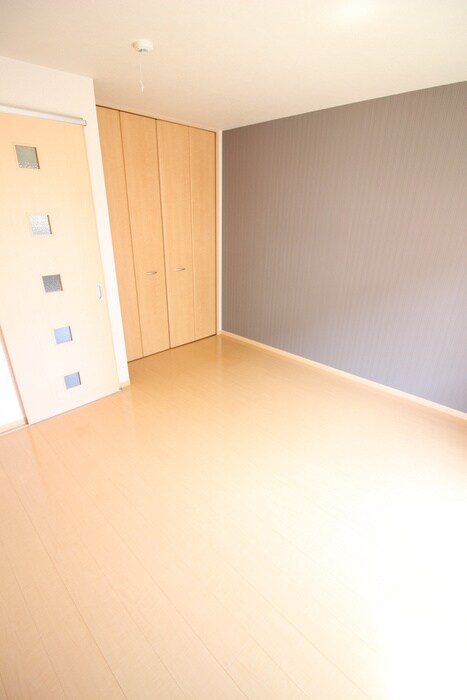 物件内観写真12　(居室)