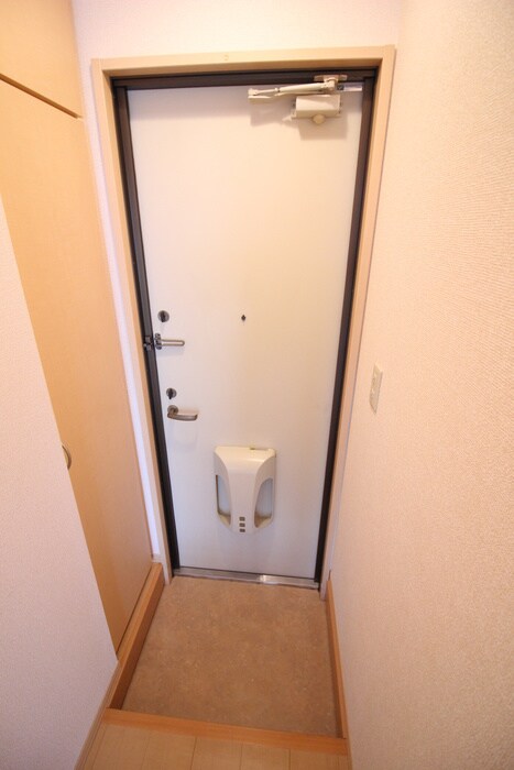 物件内観写真16　(居室)