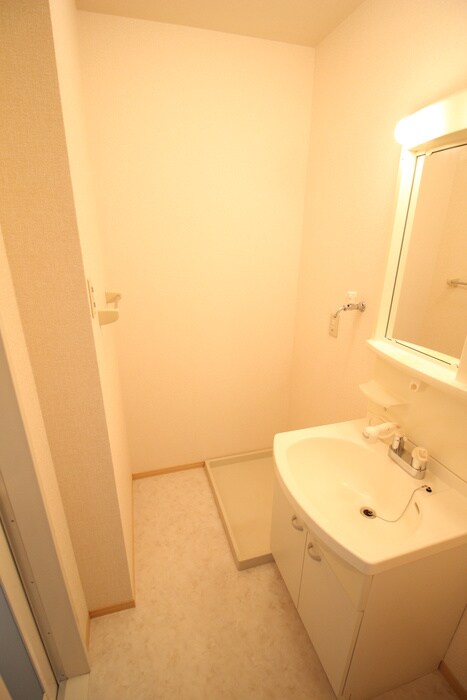 物件内観写真19　(洗濯機置場)