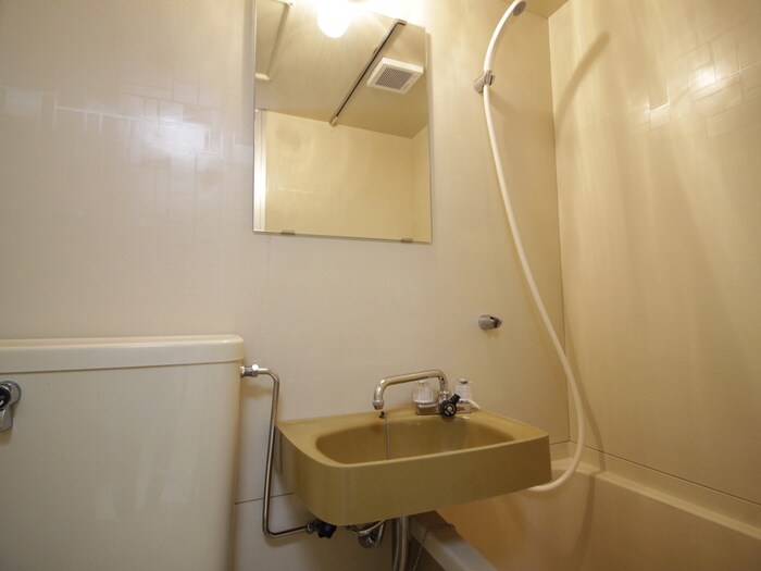 物件内観写真9　(洗面)