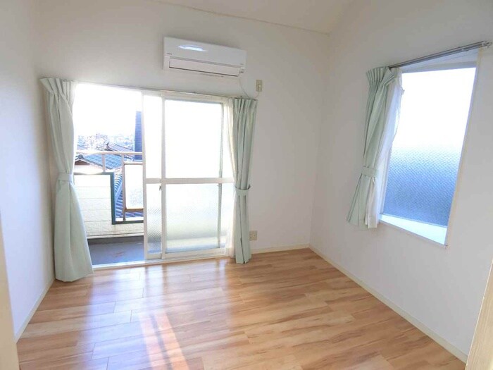 物件内観写真21　(居室)