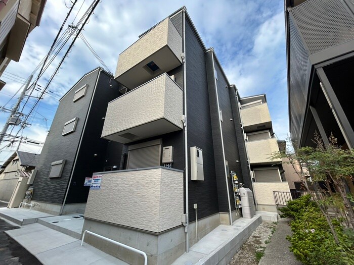 物件外観写真2　(外観写真)