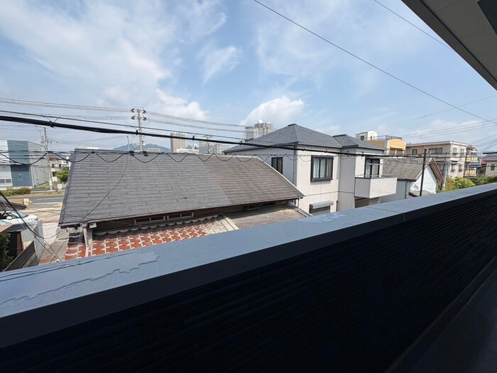 物件内観写真17　(室内からの展望)