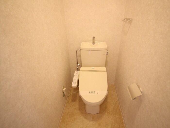 物件内観写真11　(トイレ)