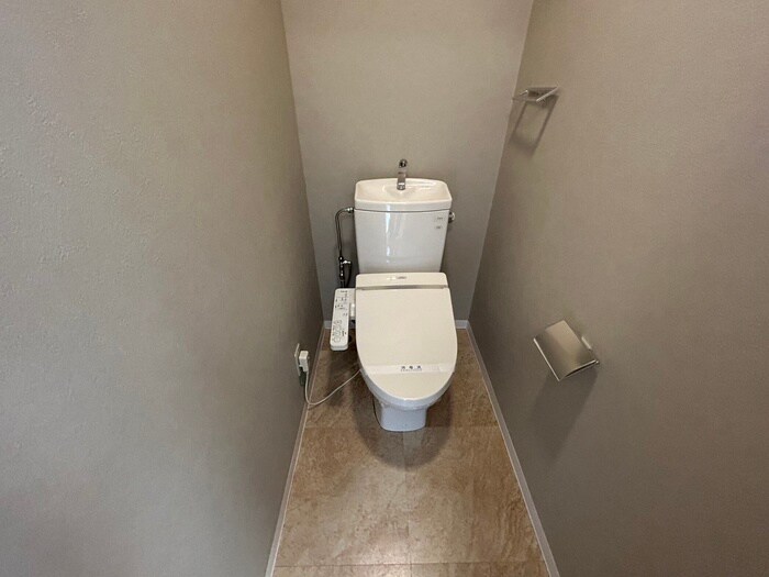 物件内観写真12　(トイレ)