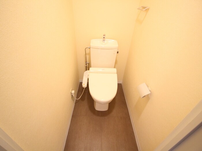 物件内観写真14　(トイレ)