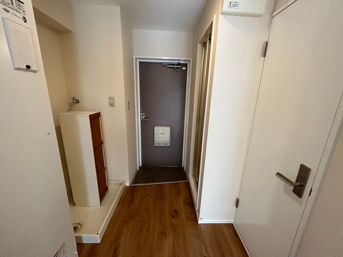 物件内観写真22　(廊下)