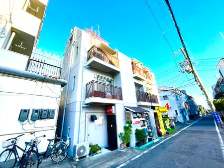 青木マンション外観写真