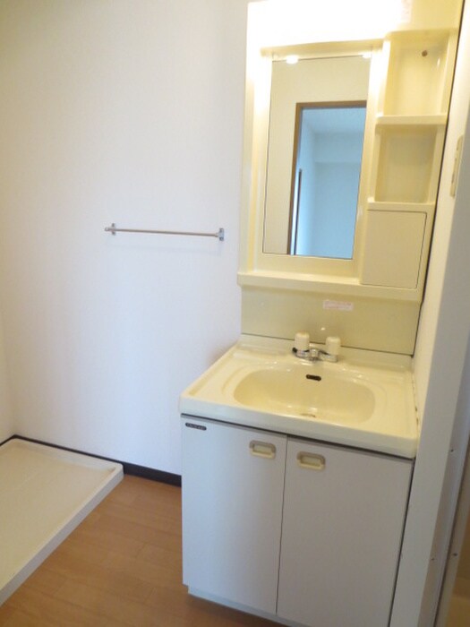 物件内観写真9　(洗面)