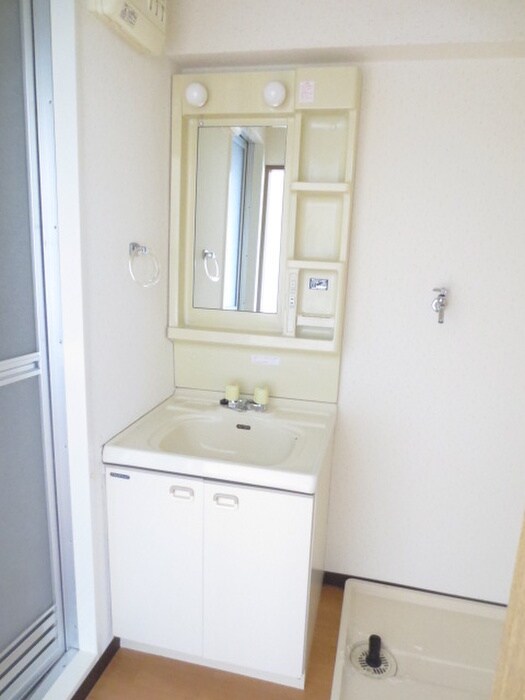 物件内観写真9　(洗面)