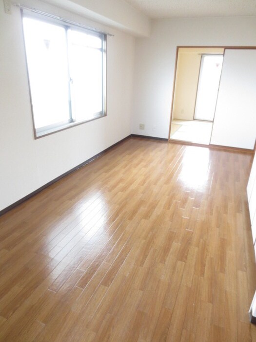 物件内観写真12　(内観写真)