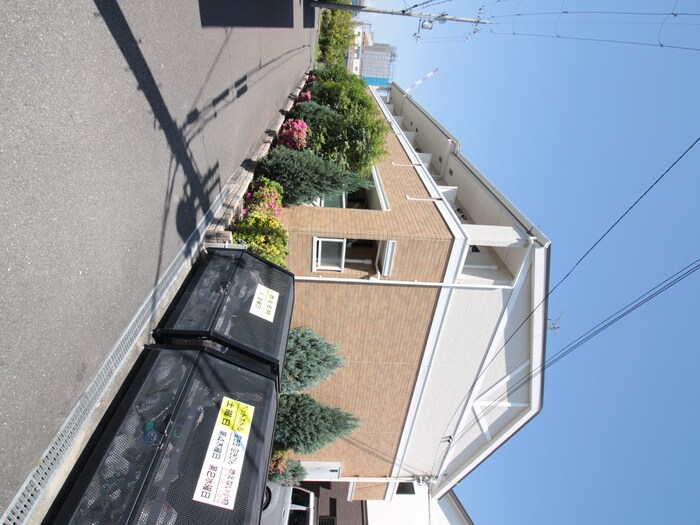 物件外観写真5　(外観写真)