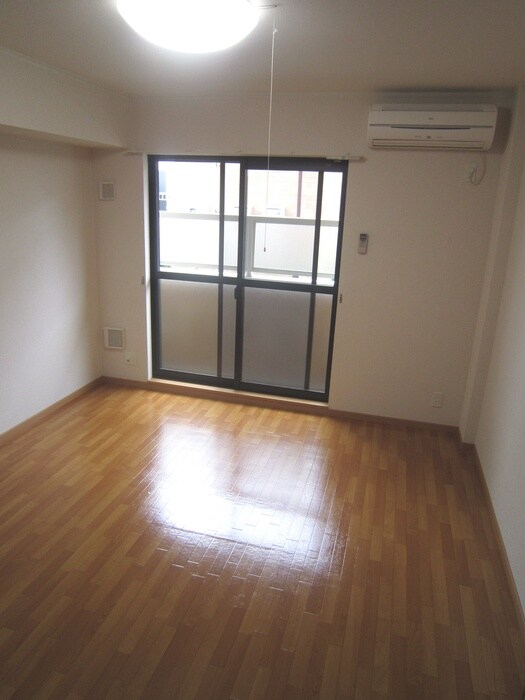 物件内観写真16　(居室)