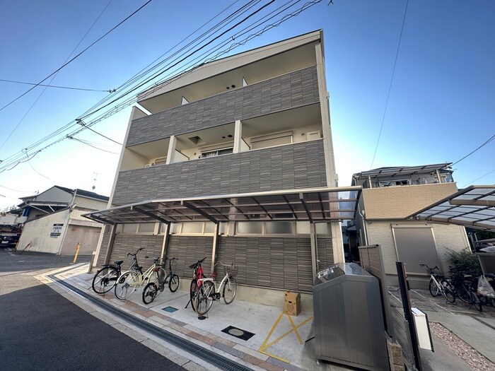 物件外観写真2　(外観写真)