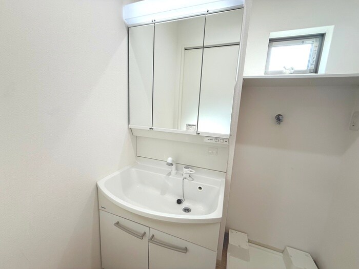 物件内観写真9　(洗面)