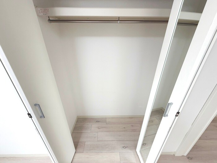 物件内観写真16　(収納)