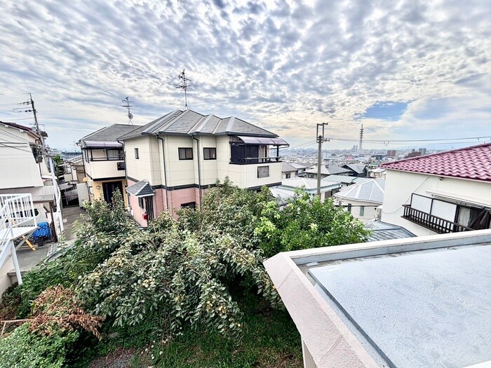 物件内観写真19　(室内からの展望)