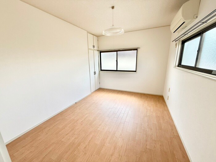 物件内観写真6　(居室)